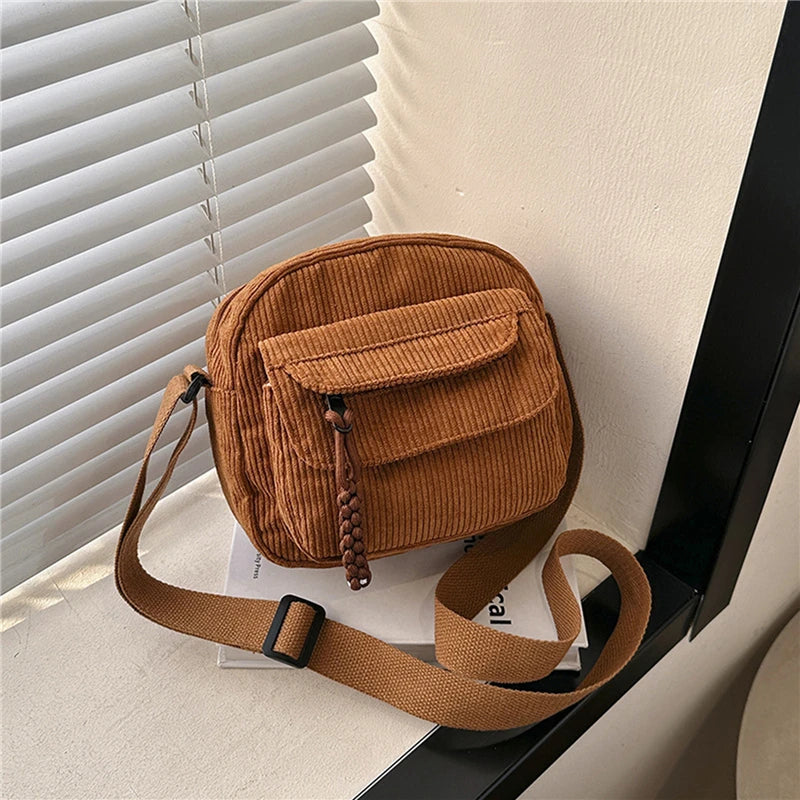 Aunna's Corduroy Small Shoulder Bag